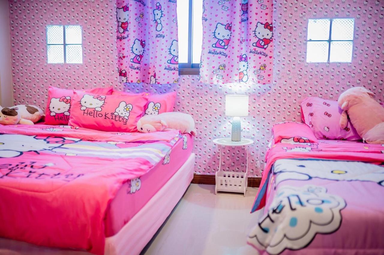 Menulis Coolly House Patong Bed and Breakfast Buitenkant foto
