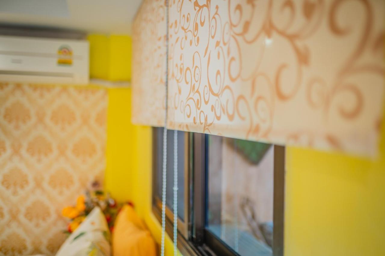 Menulis Coolly House Patong Bed and Breakfast Buitenkant foto